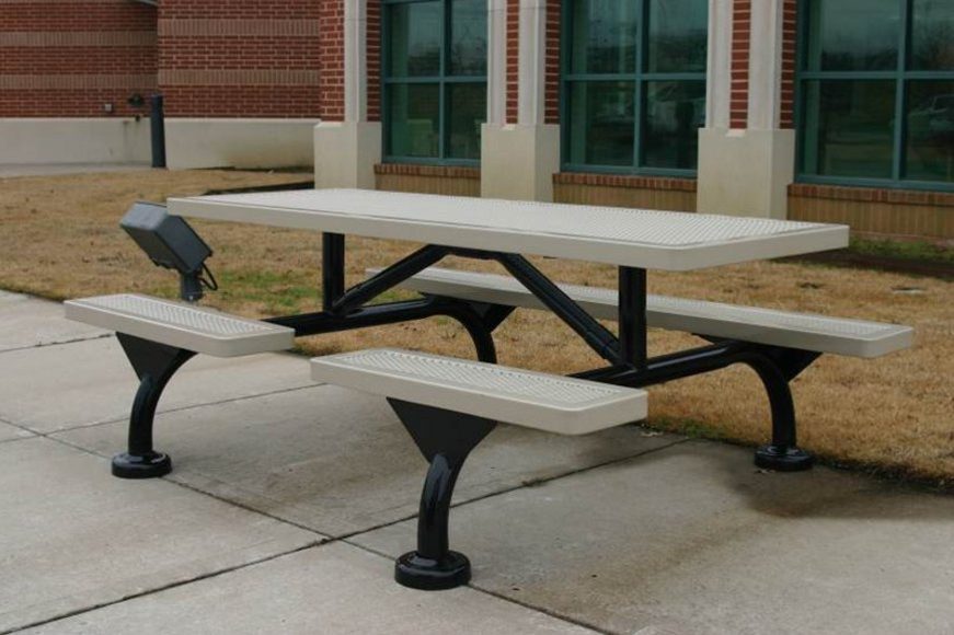 WEB Style Innovated Picnic Table