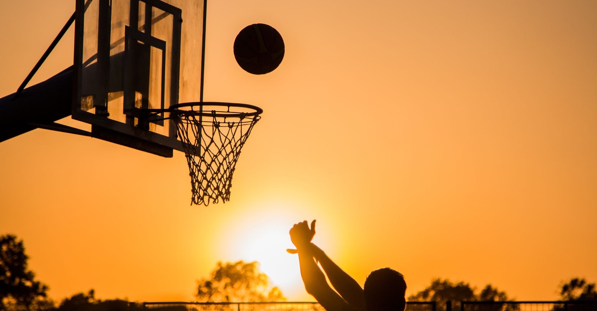 4 Basketball Hoops Features Worth Investing In