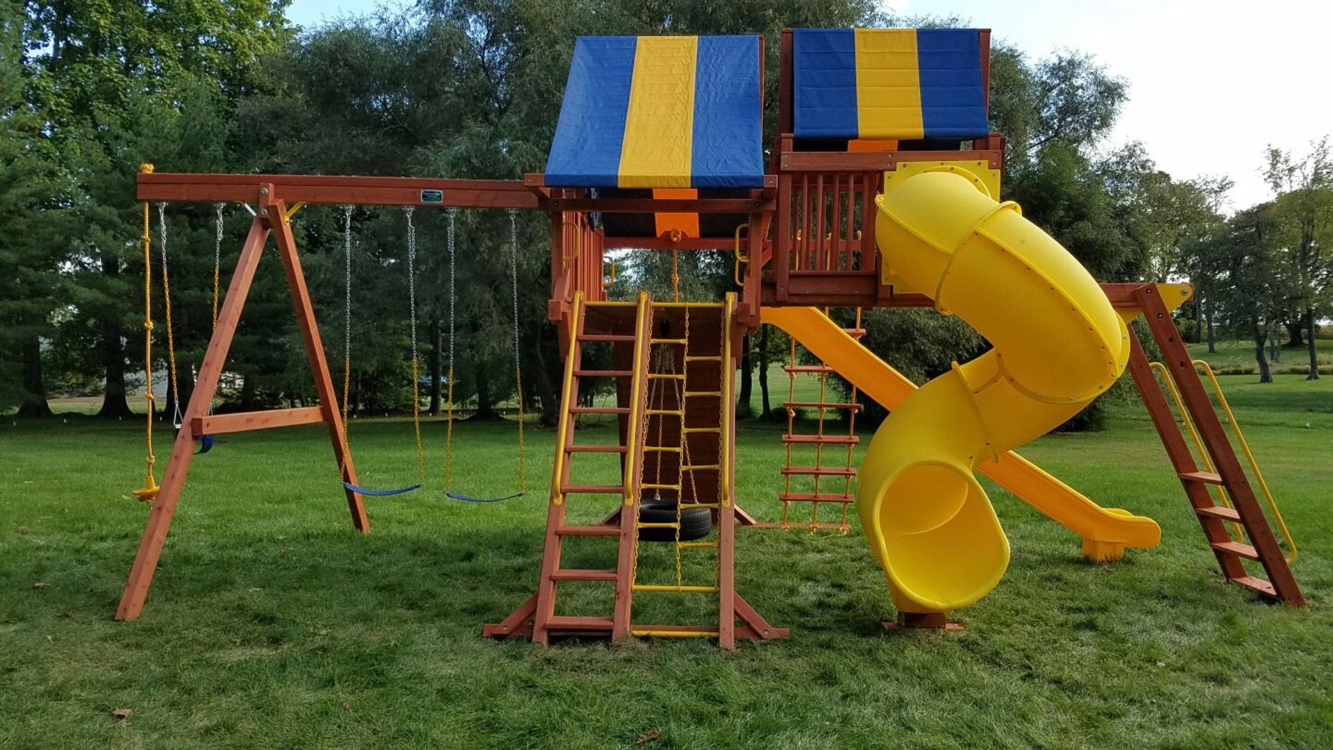 How Superior Play Systems® Provides Endless Fun