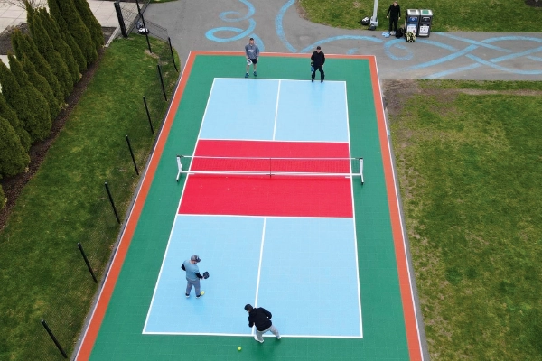 Pickleball_SPS_600x400_3 Game Courts at Superior Play