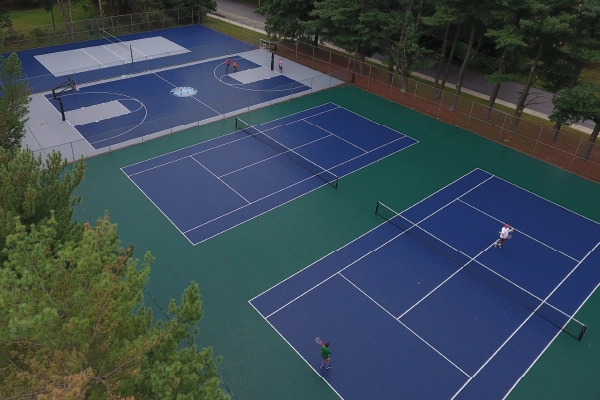 TennisCourts_SPS_600x400_6 Game Courts at Superior Play