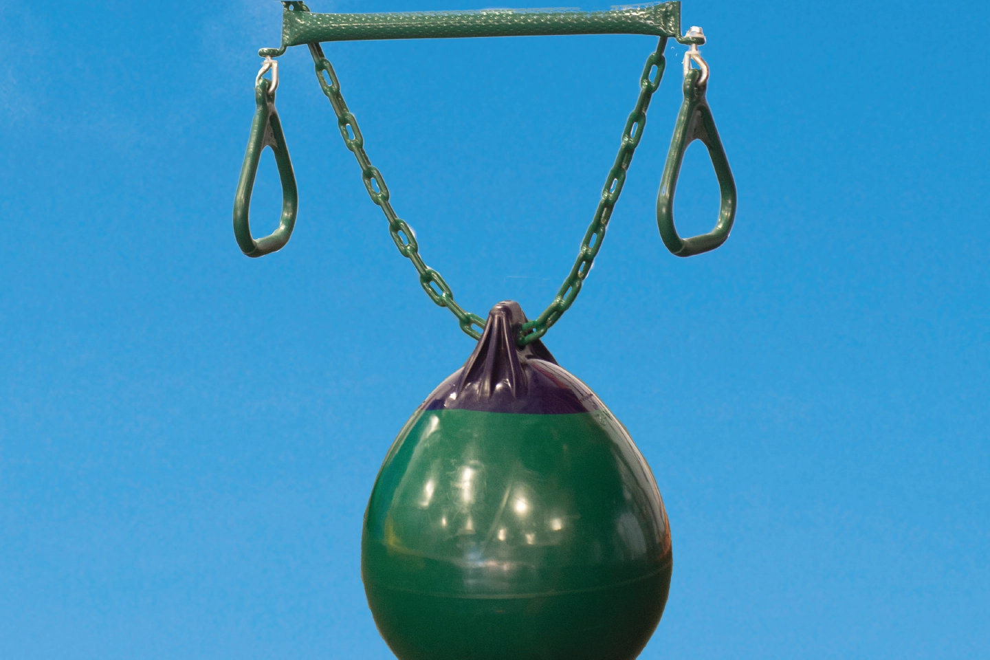 Trapeze Bar with Buoy Ball